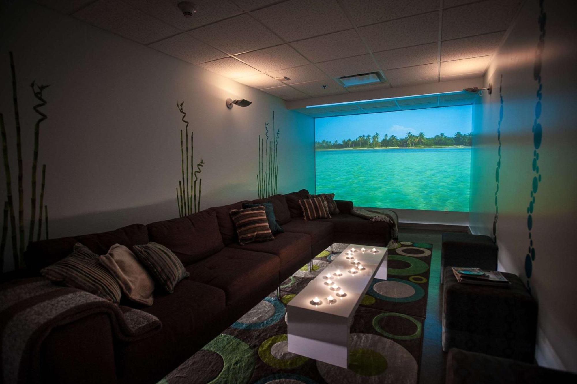 Le Noranda Hotel & Spa, Ascend Hotel Collection Rouyn-Noranda Extérieur photo