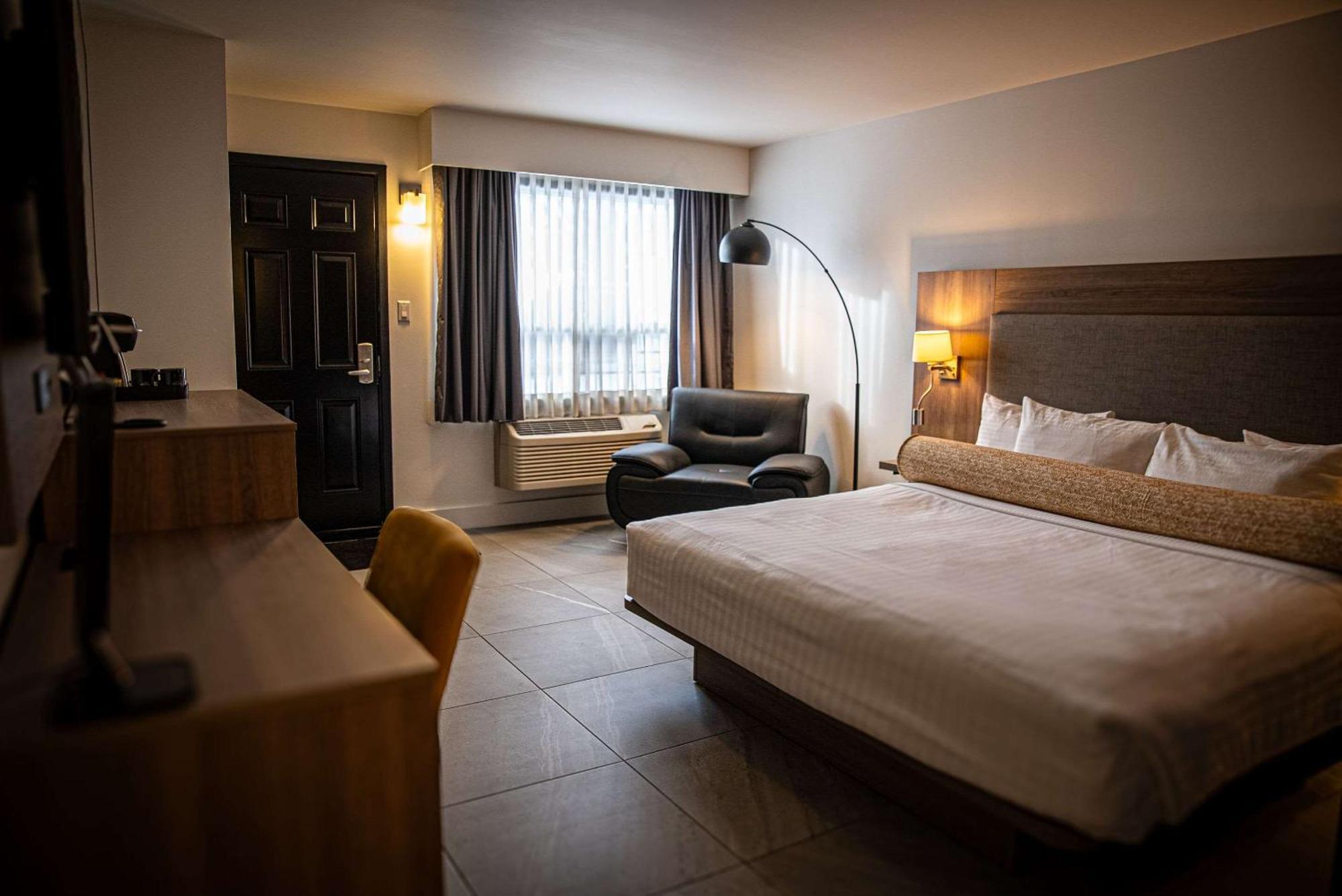 Le Noranda Hotel & Spa, Ascend Hotel Collection Rouyn-Noranda Extérieur photo